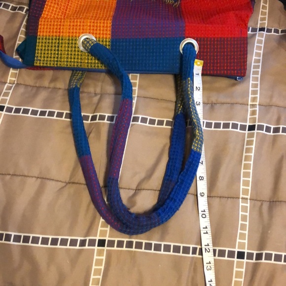 MOVING SALE NO HAGGLING WOMEN CABO SAN LUCAS BLUE YELLOW RED SQUARE TOTE BAG. - Picture 8 of 8
